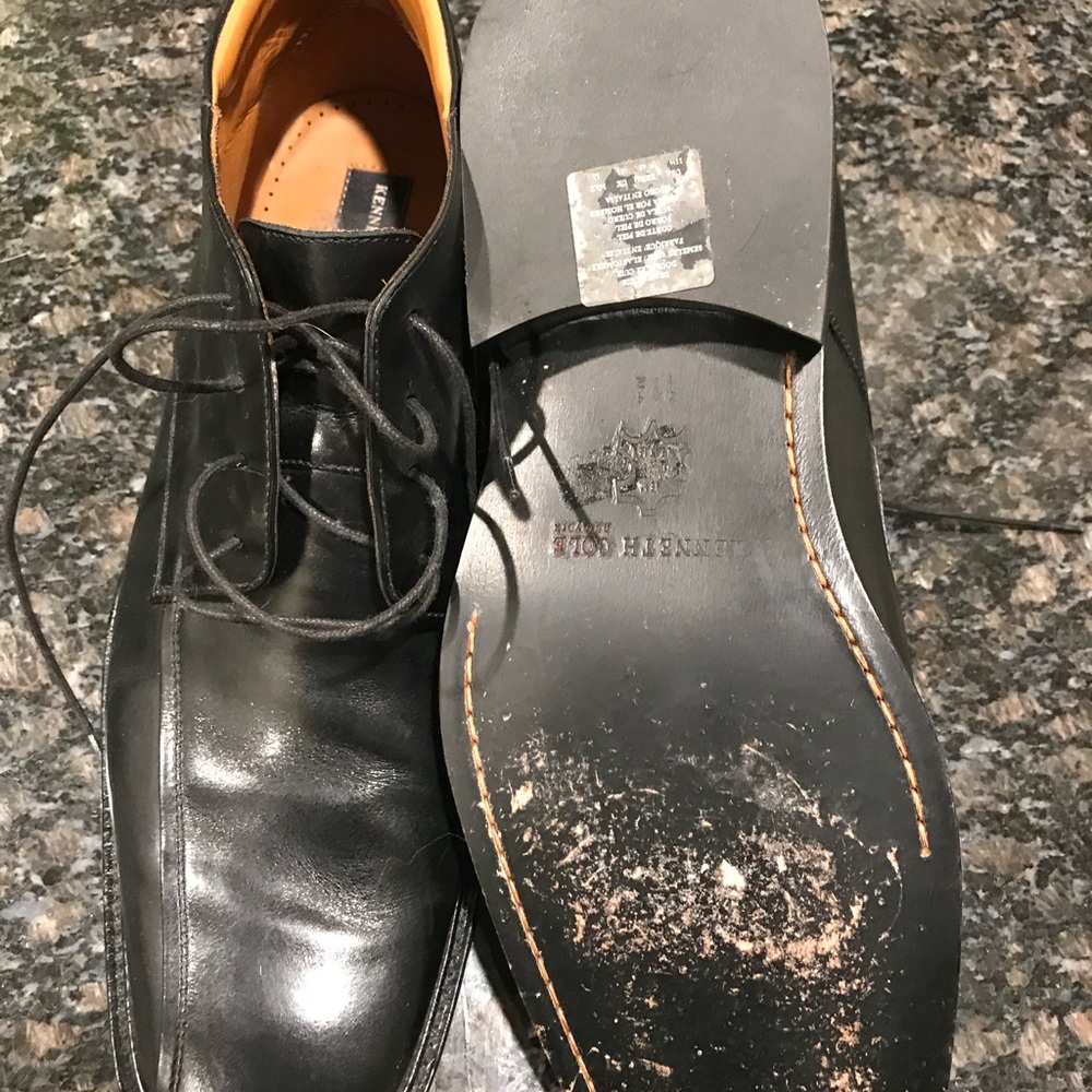 Men’s Kenneth Cole lace up Boot